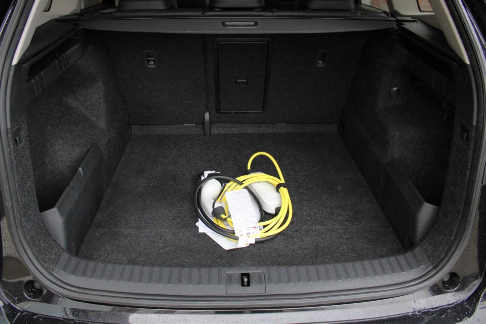 Skoda Enyaq 80 iV Suite 5d