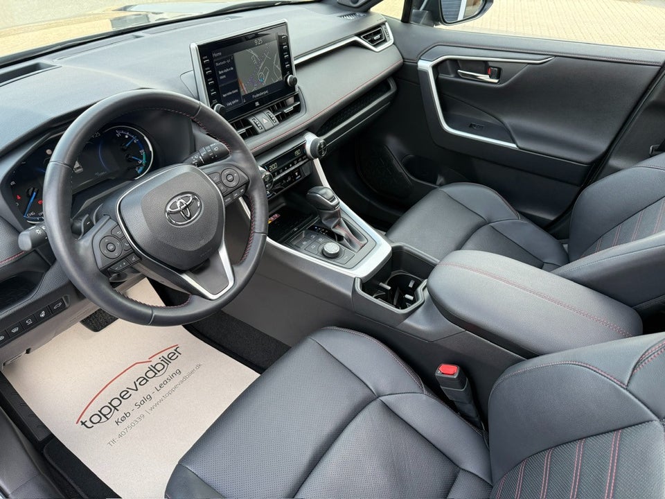 Toyota RAV4 2,5 Plug-in Hybrid Executive AWD-i 5d