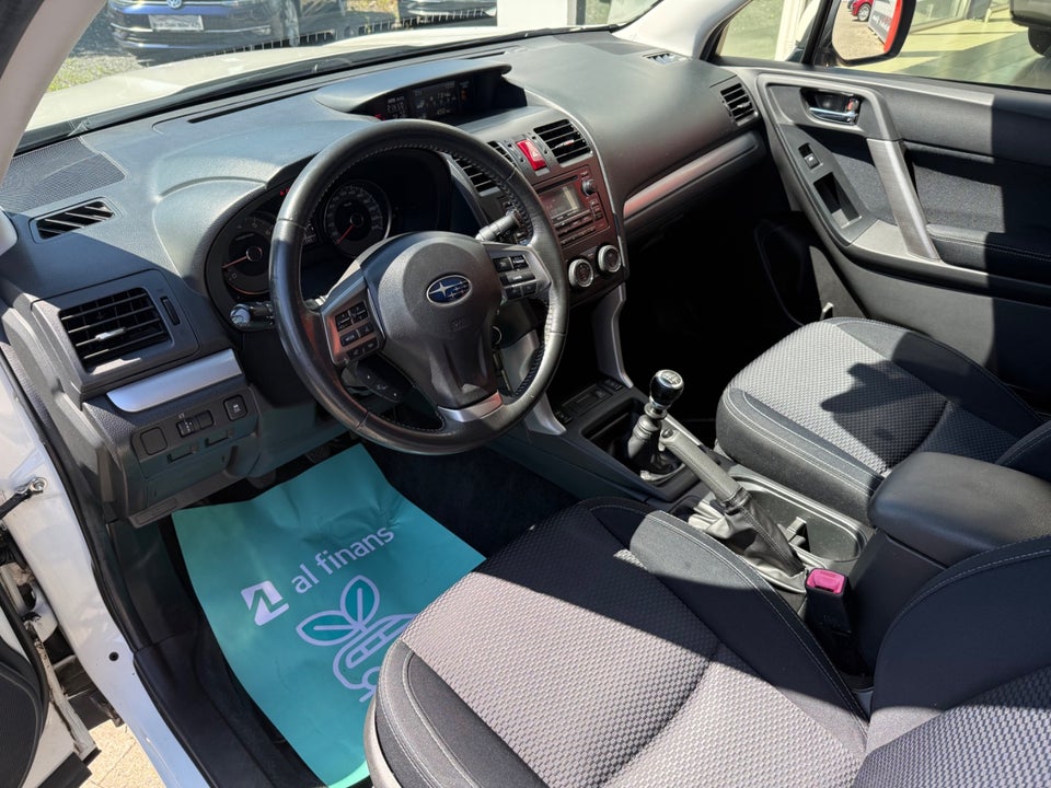 Subaru Forester 2,0 X AWD 5d