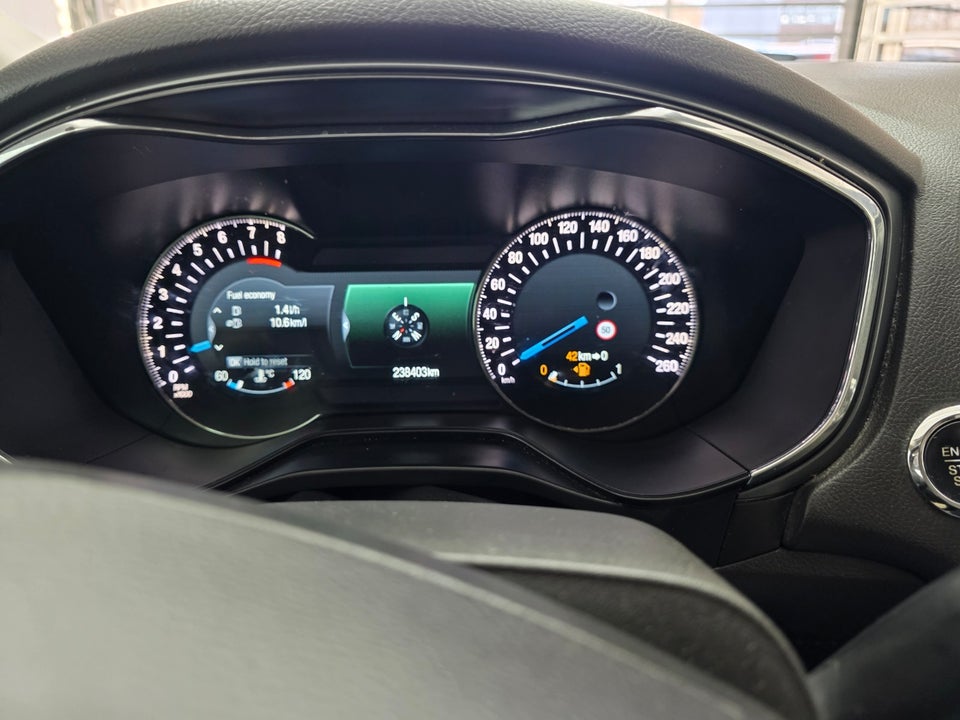 Ford Mondeo 1,5 SCTi 160 Titanium 5d