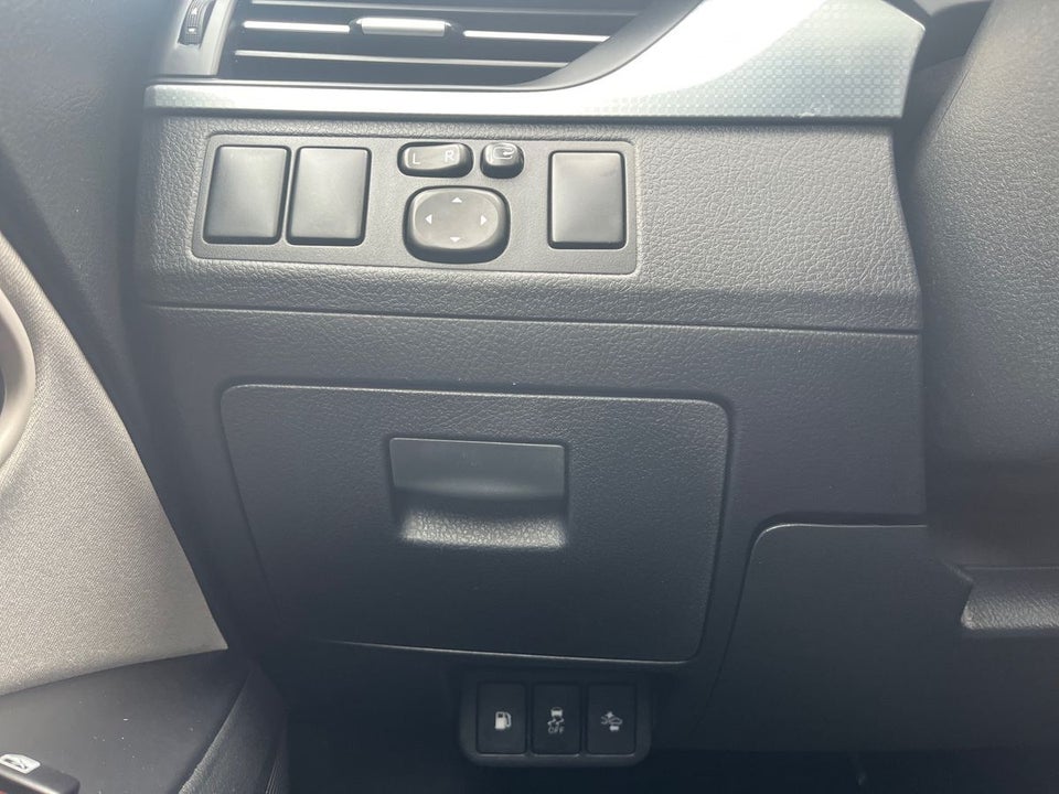 Toyota Avensis 1,8 VVT-i T2 Premium Touring Sports MDS 5d