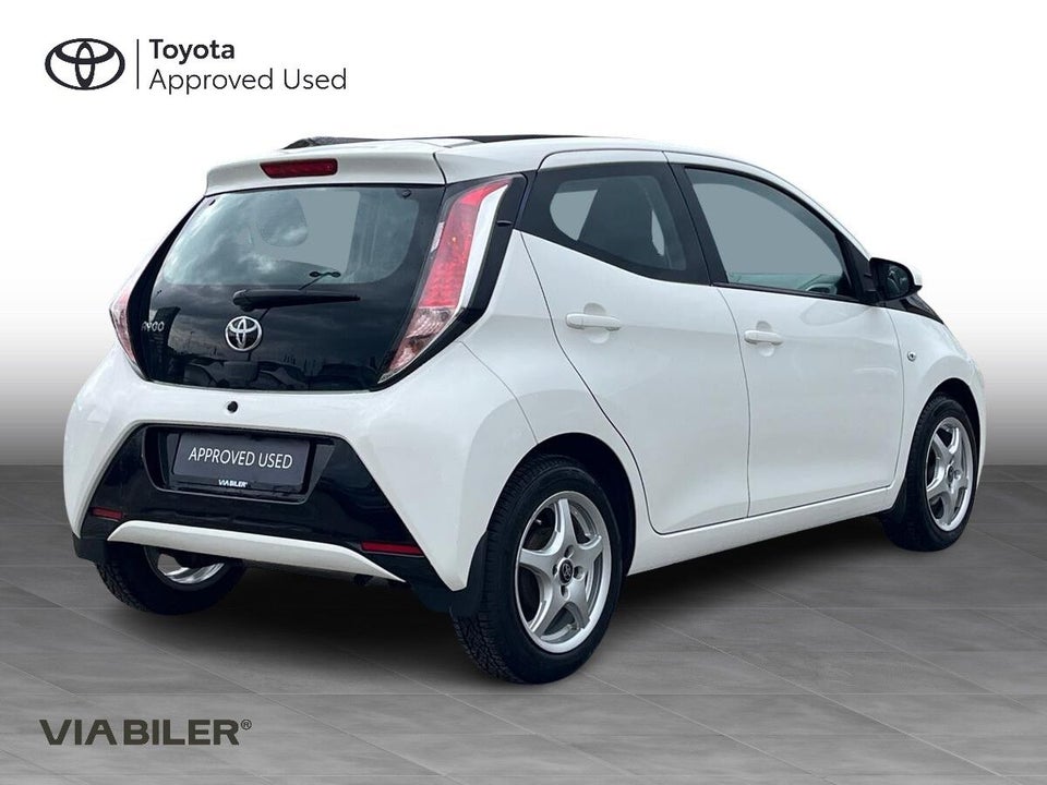 Toyota Aygo 1,0 VVT-i x-sky 5d