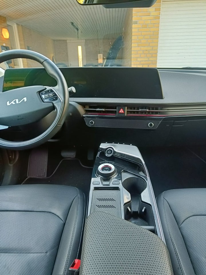 Kia EV6 77 Long Range Upgrade 5d