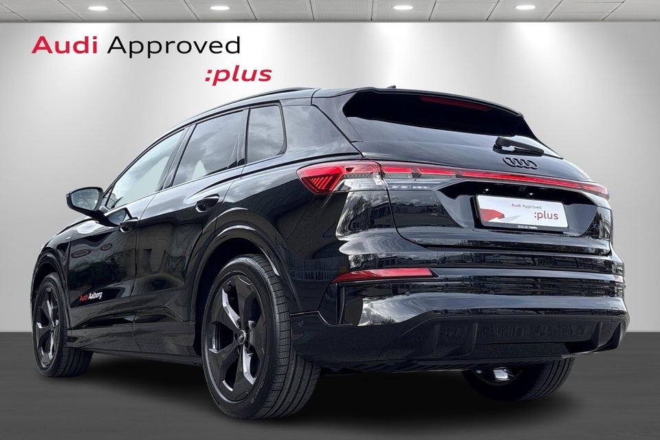 Audi Q4 e-tron performance quattro 5d