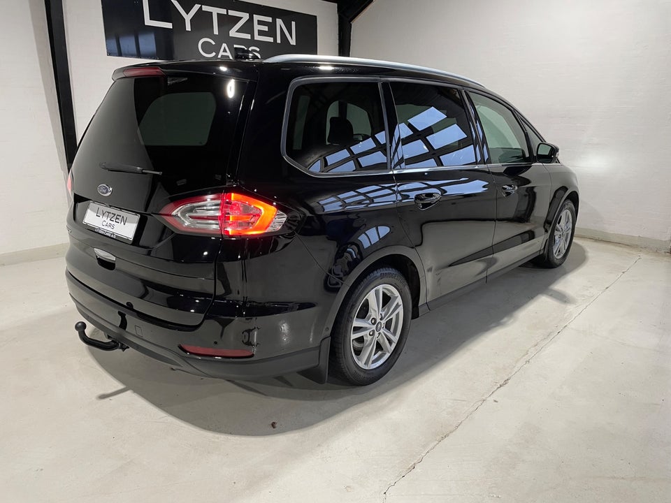 Ford Galaxy 2,0 EcoBlue Titanium 5d