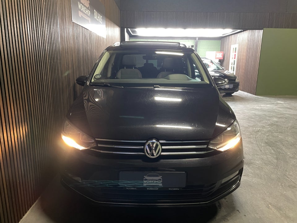 VW Touran 2,0 TDi 150 Highline DSG 7prs 5d