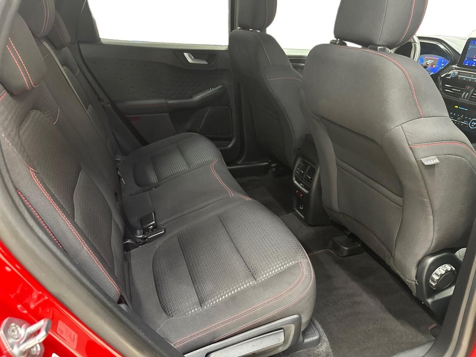 Ford Kuga 2,5 PHEV ST-Line CVT 5d