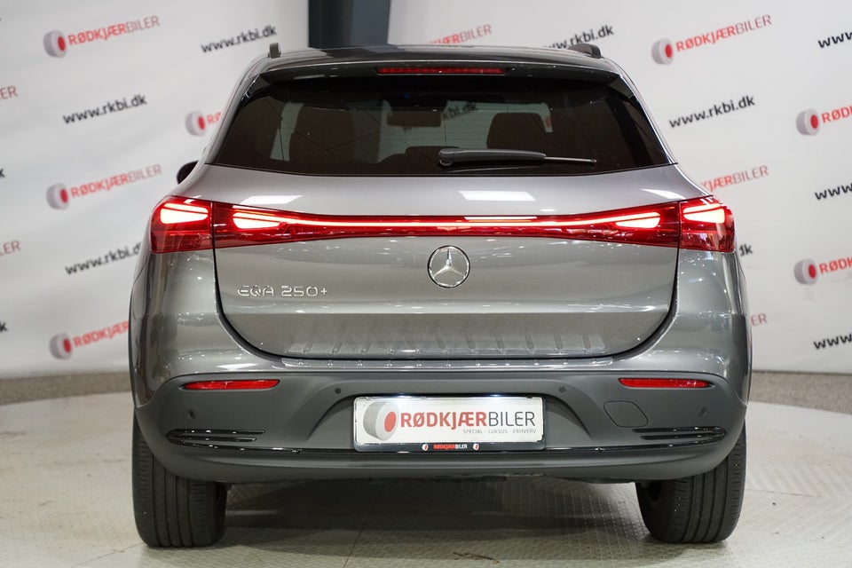 Mercedes EQA250+ Electric Art 5d