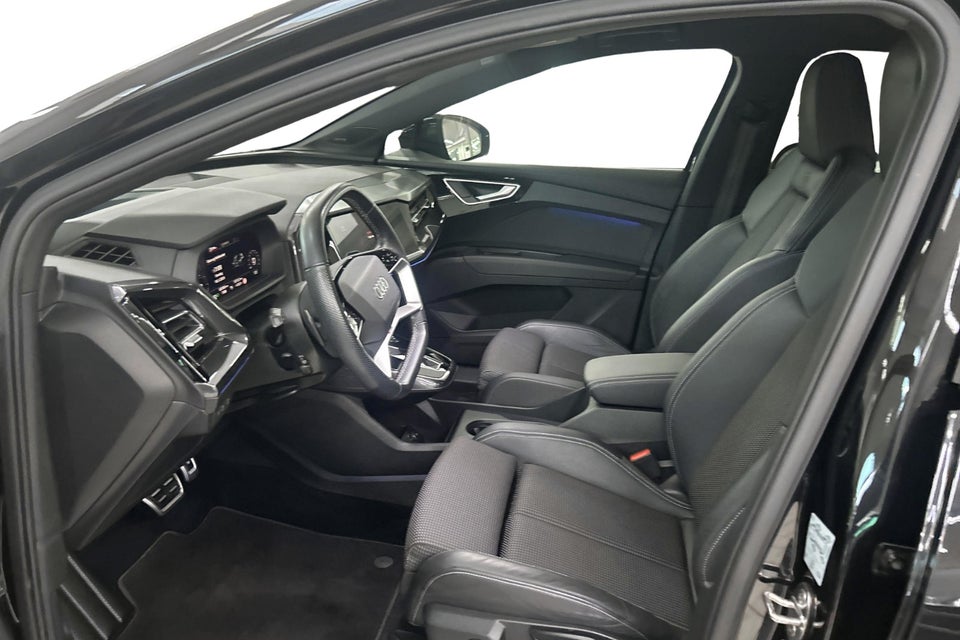 Audi Q4 e-tron 40 Attitude 5d