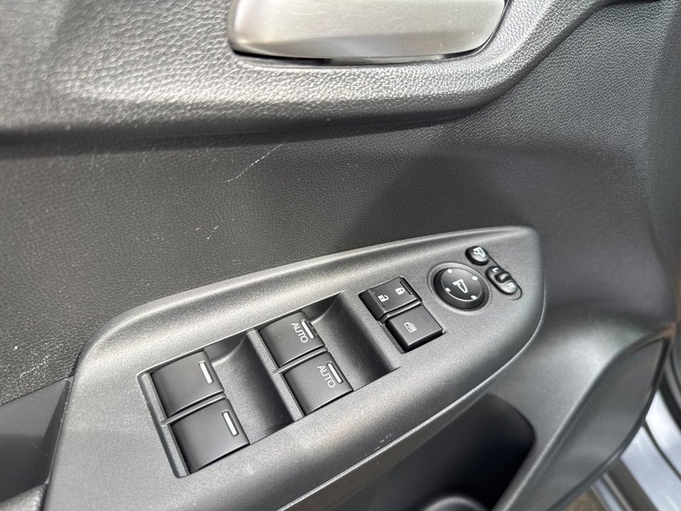 Honda Jazz 1,3 i-VTEC Elegance CVT 5d