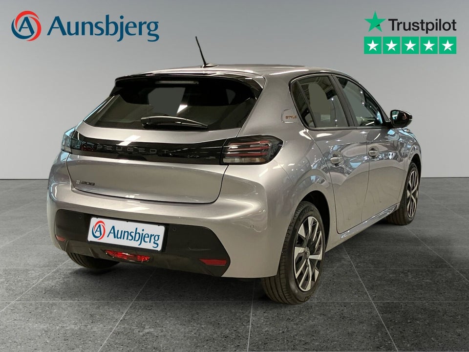 Peugeot e-208 50 Style 5d