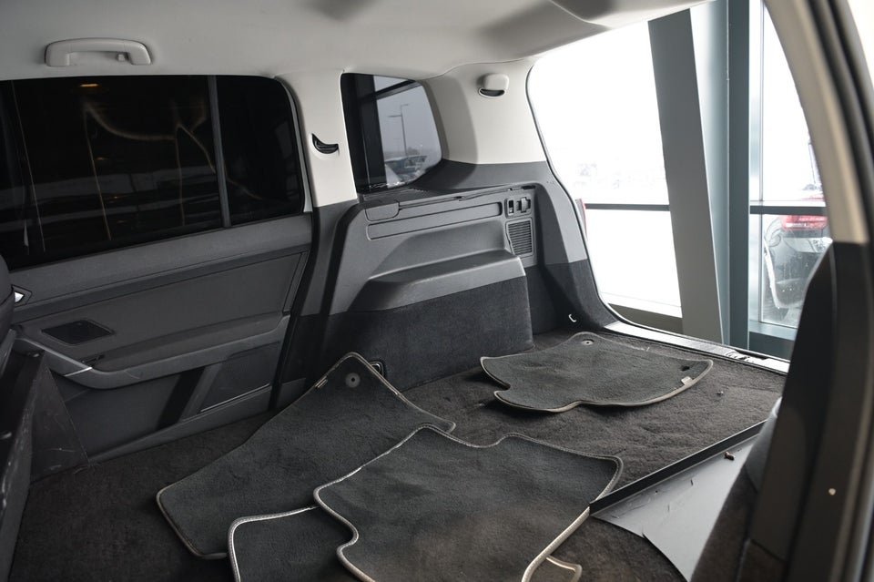 VW Touran 2,0 TDi 150 Highline DSG Van 5d