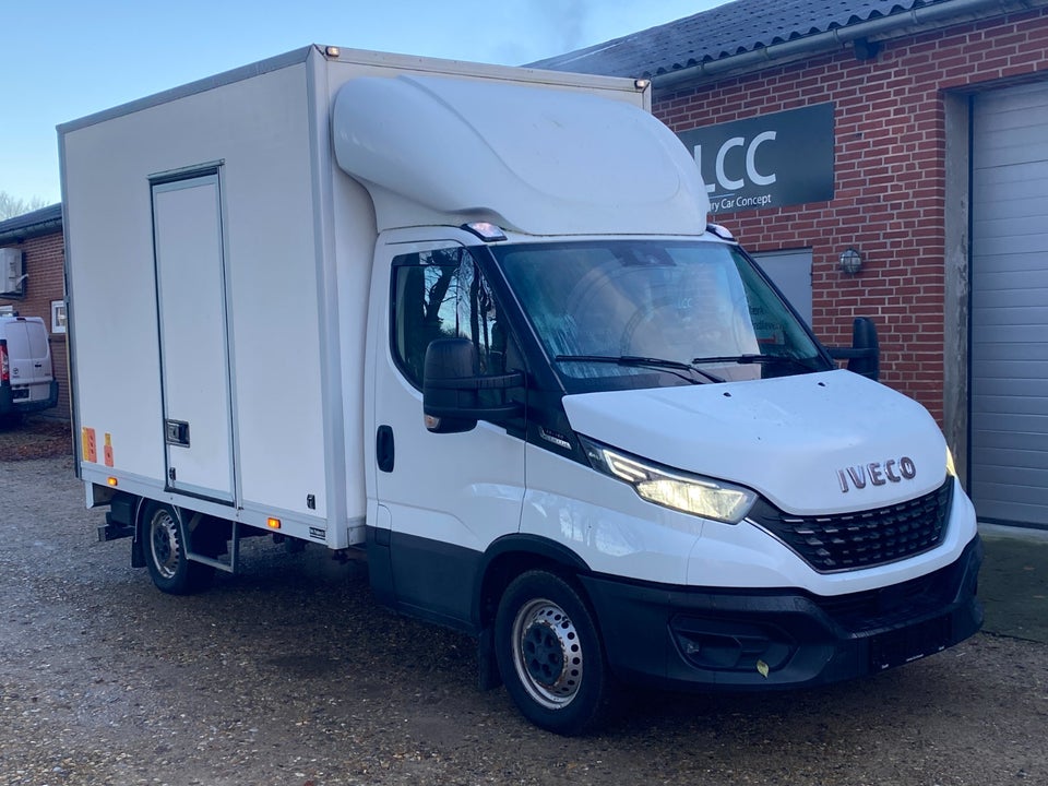 Iveco Daily 2,3 35S16 Alukasse m/lift AG8 2d
