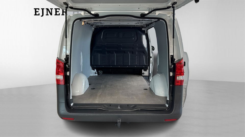Mercedes Vito 114 2,0 CDi Kassevogn aut. L RWD