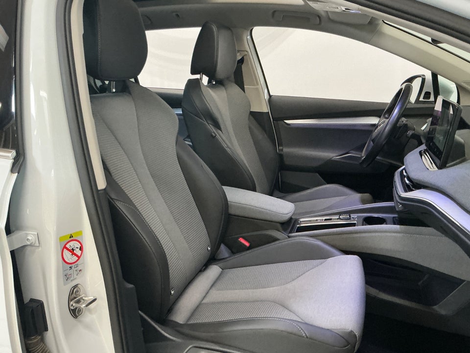 Skoda Enyaq 80 iV Loft 5d