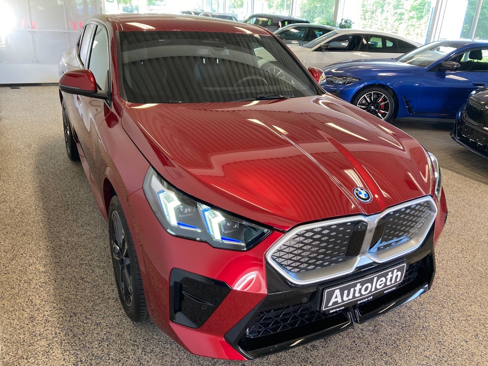 BMW iX2 xDrive30 M-Sport 5d