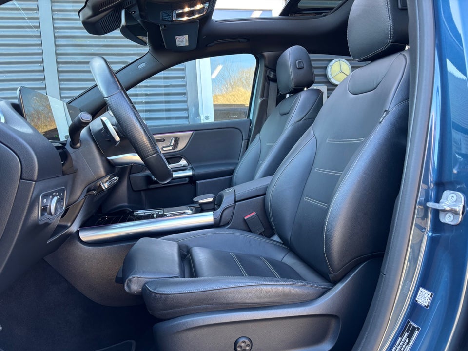 Mercedes EQA350 AMG Line 4Matic 5d