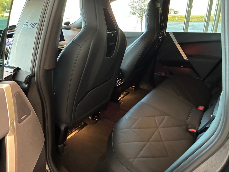 BMW iX xDrive50 Supercharged 5d