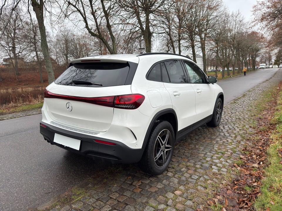 Mercedes EQA250 AMG Line 5d