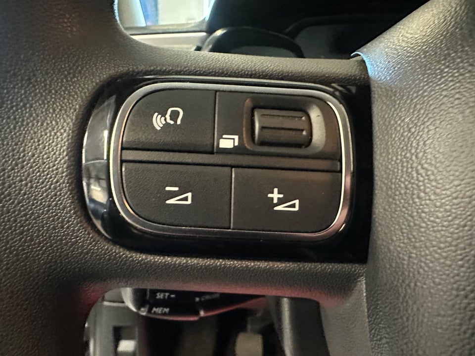 Citroën C3 1,2 PureTech 83 Attraction 5d