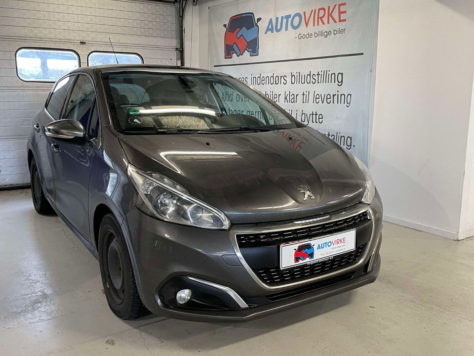 Peugeot 208 1,6 BlueHDi 100 Allure Sky 5d