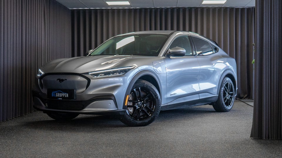 Ford Mustang Mach-E 75 Standard Range 5d