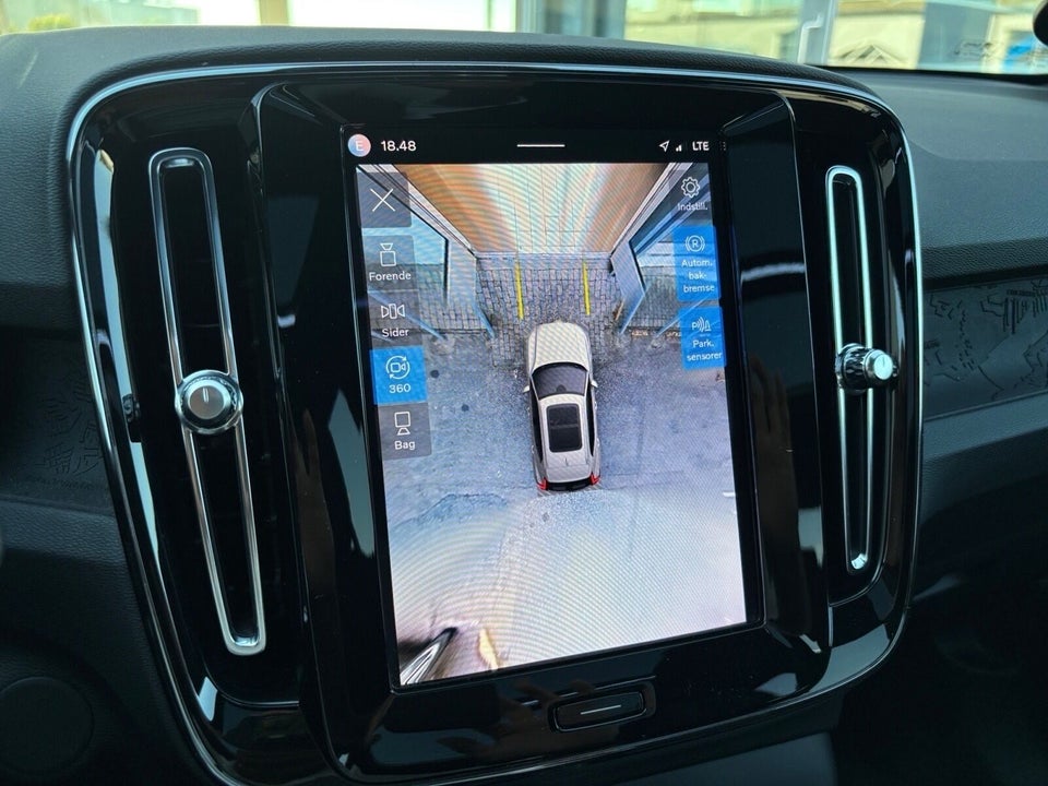 Volvo XC40 ReCharge Extended Range Ultimate 5d