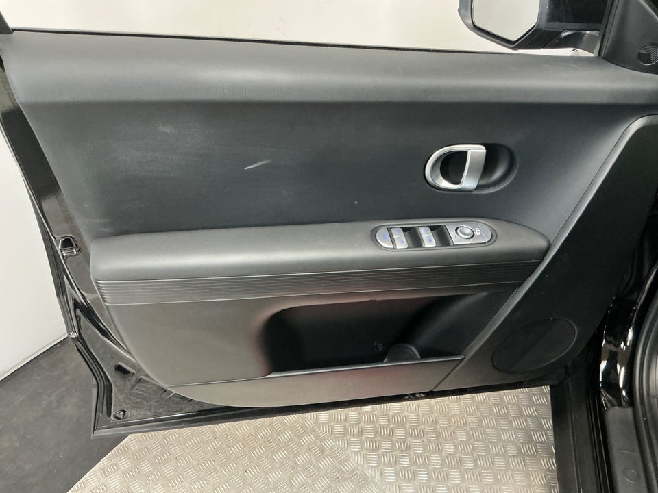 Hyundai Ioniq 5 77 Essential 5d