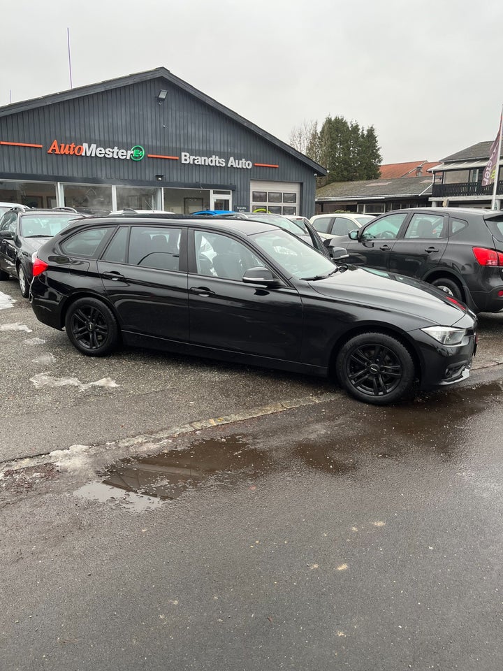 BMW 320d 2,0 Touring Luxury Line aut. 5d