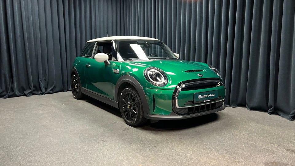 MINI Cooper SE Classic Trim 3d