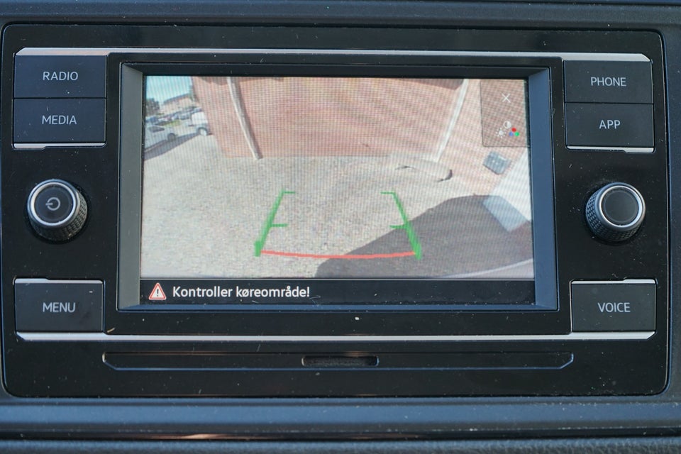 VW Crafter 35 2,0 TDi 140 Kassevogn L3H1