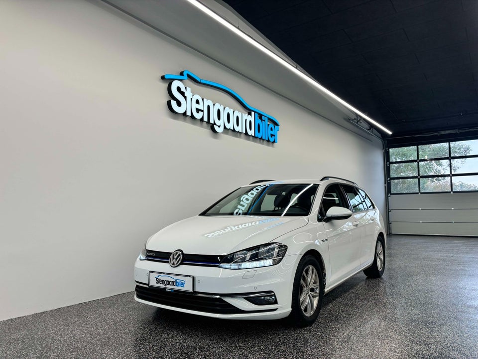 VW Golf VII 1,5 TSi 130 Comfortline Variant DSG 5d