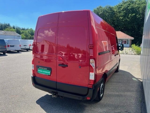 Renault Master III T33 2,3 dCi 145 L2H2 Kassevogn