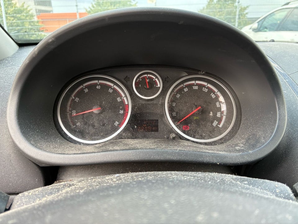 Opel Corsa 1,2 16V Enjoy 5d