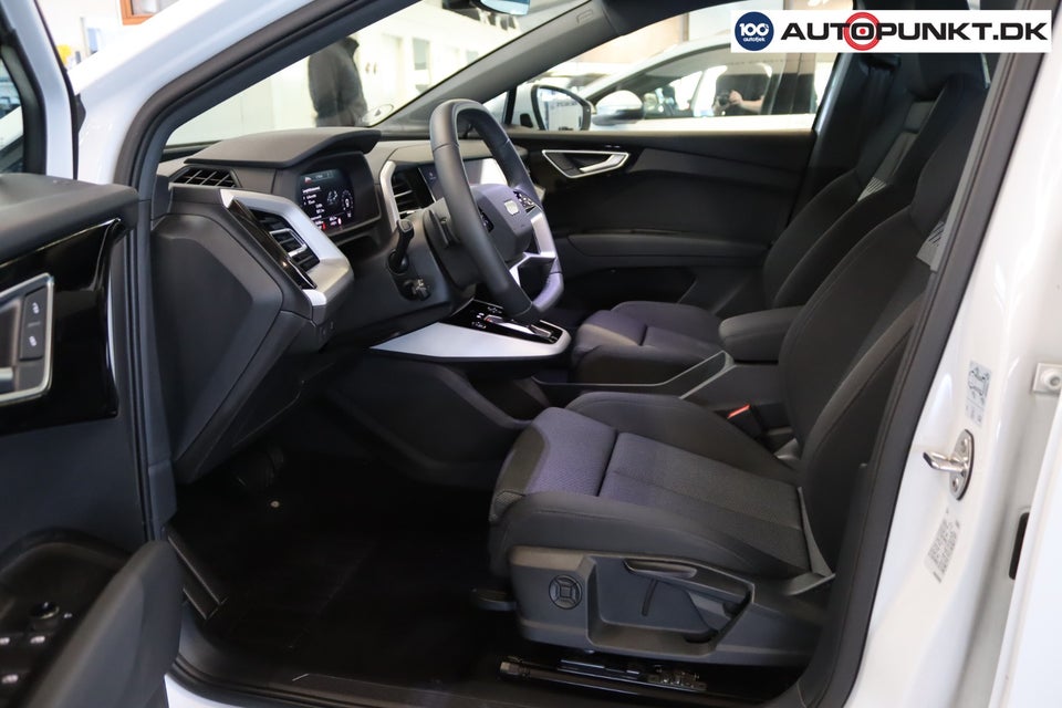 Audi Q4 e-tron 45 Progress 5d