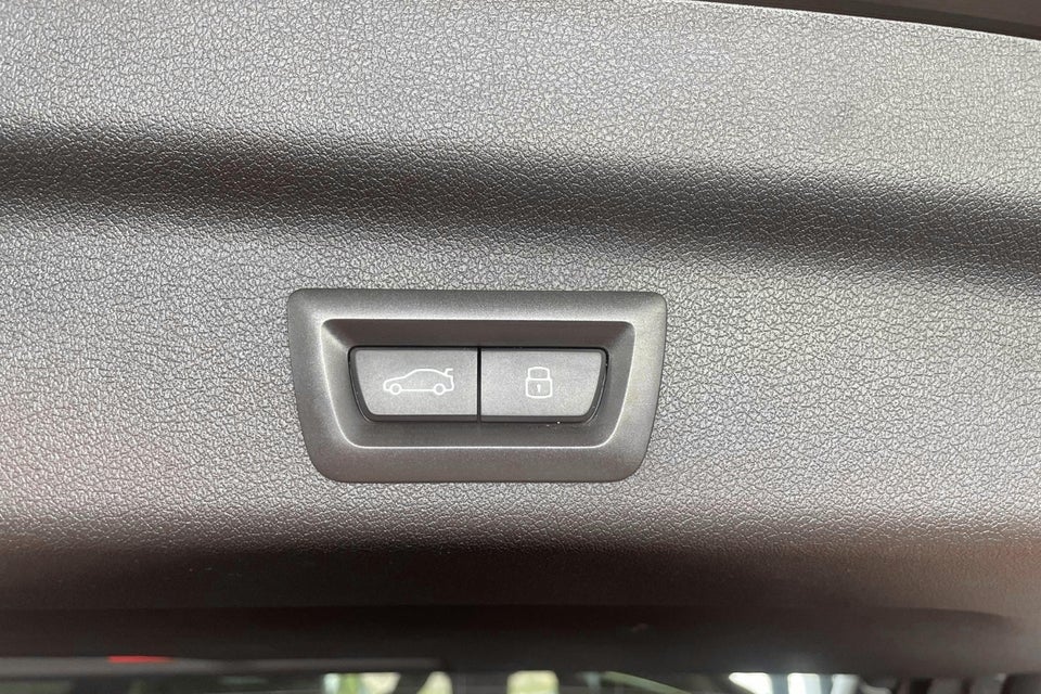 BMW iX1 xDrive30 M-Sport 5d