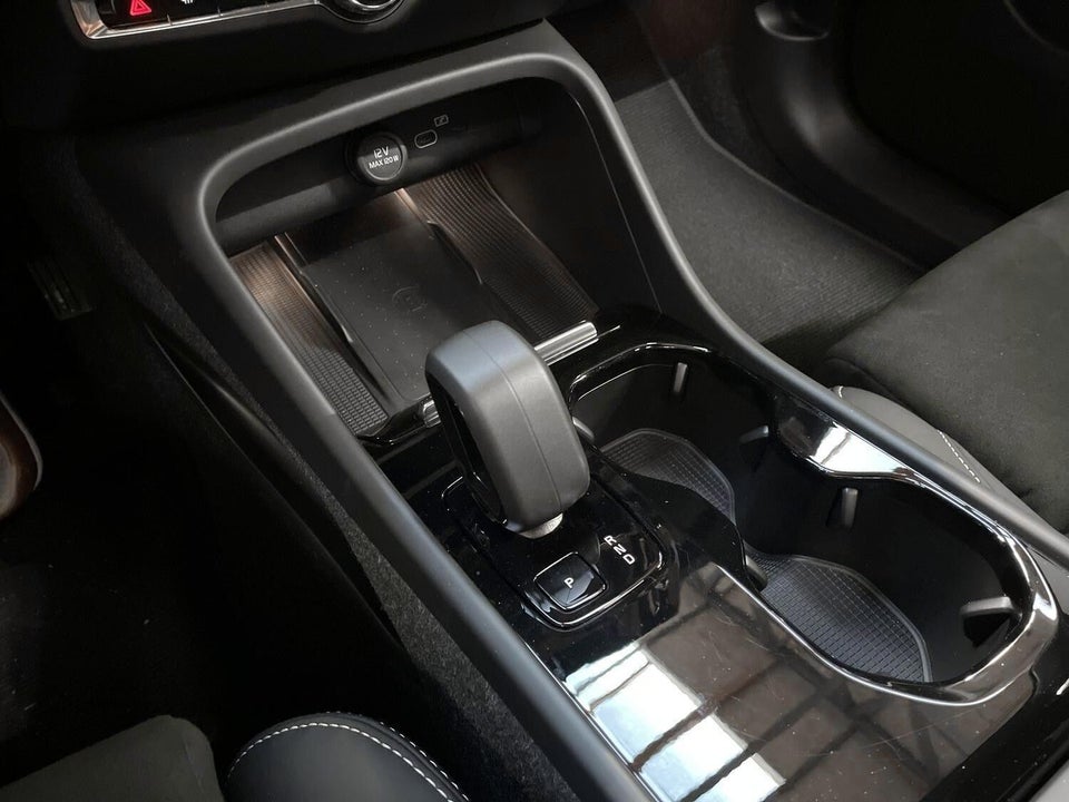 Volvo EC40 Twin Performance Ultra 5d