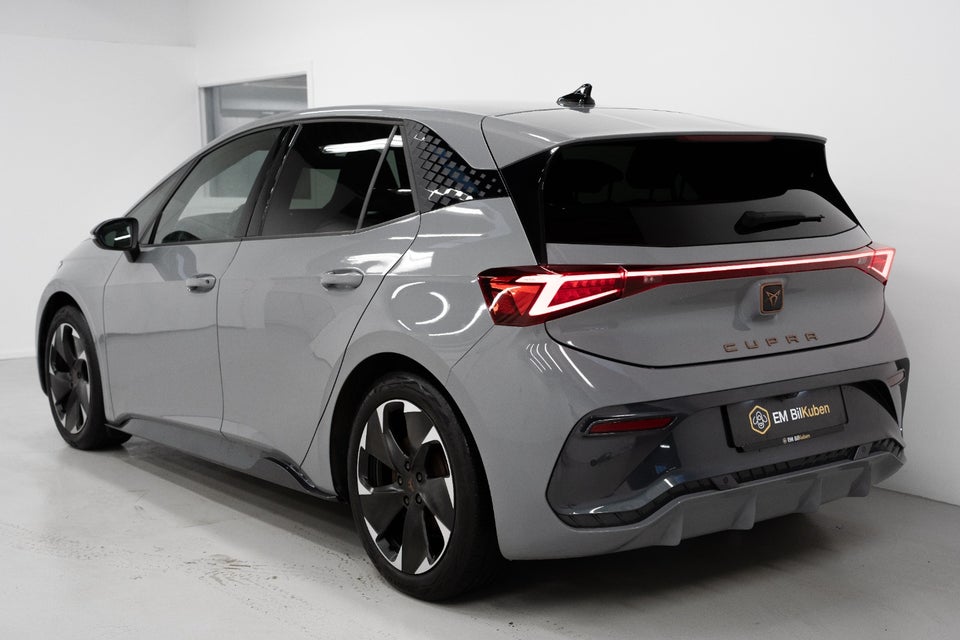 Cupra Born 58 e-Boost 5d