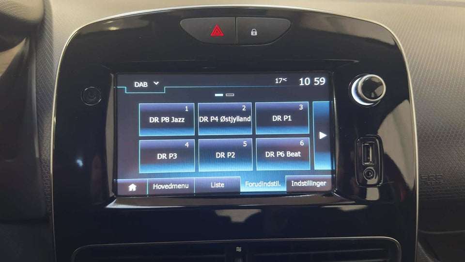 Renault Clio IV 0,9 TCe 90 Expression Sport Tourer 5d