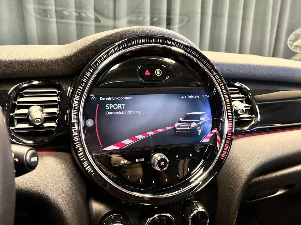 MINI Cooper SE Camden Edition 3d