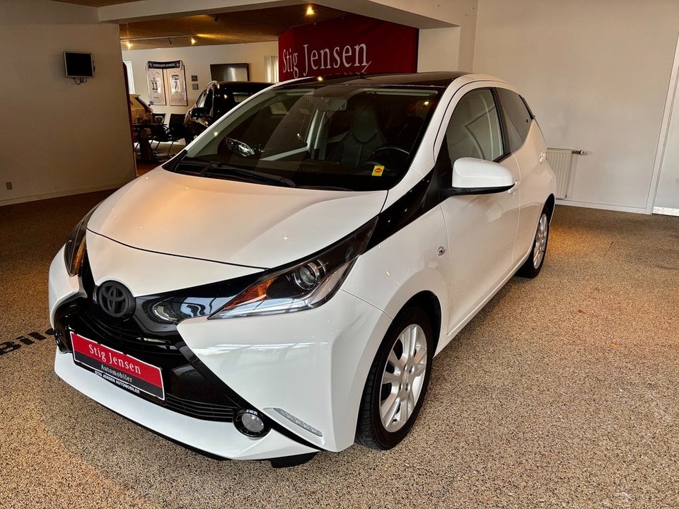 Toyota Aygo 1,0 VVT-i x-cellence 5d