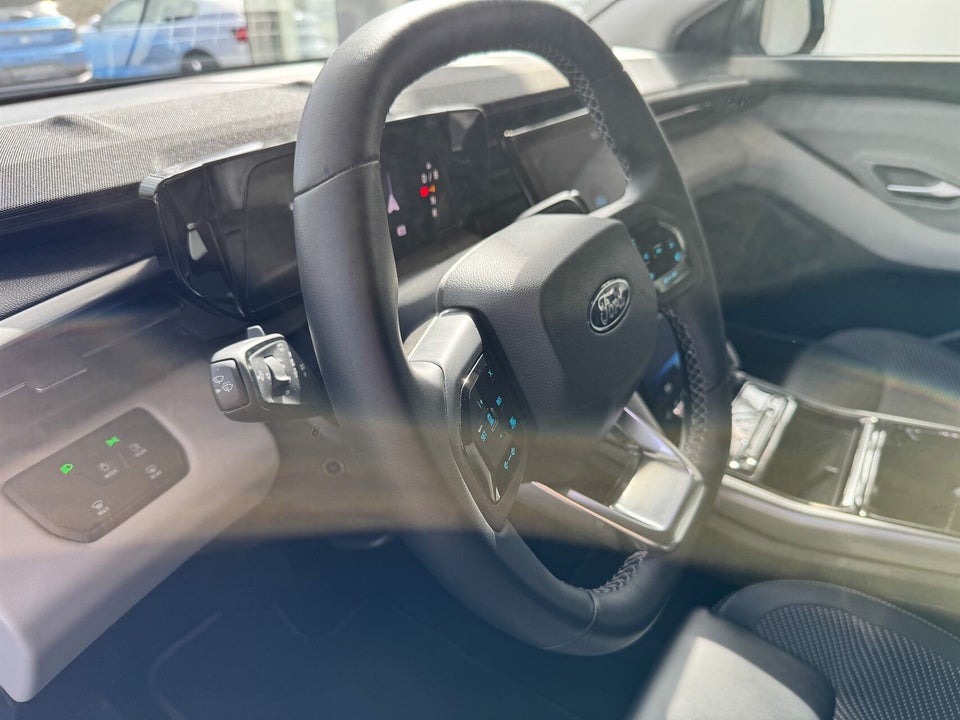 Ford Explorer 77 Select Extended Range 5d