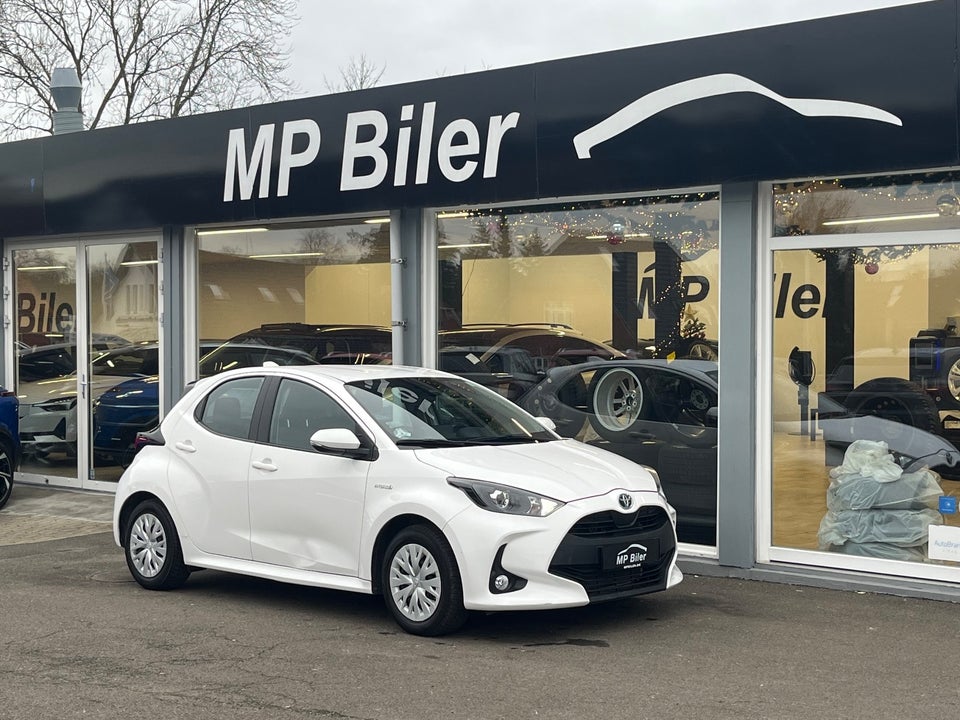 Toyota Yaris 1,5 Hybrid H3 Smart e-CVT 5d