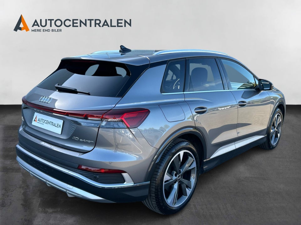 Audi Q4 e-tron 40 S-line 5d