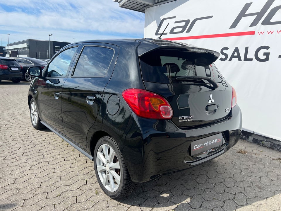 Mitsubishi Space Star 1,2 Invite 5d