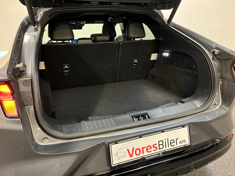 Ford Mustang Mach-E 98 Extended Range AWD 5d