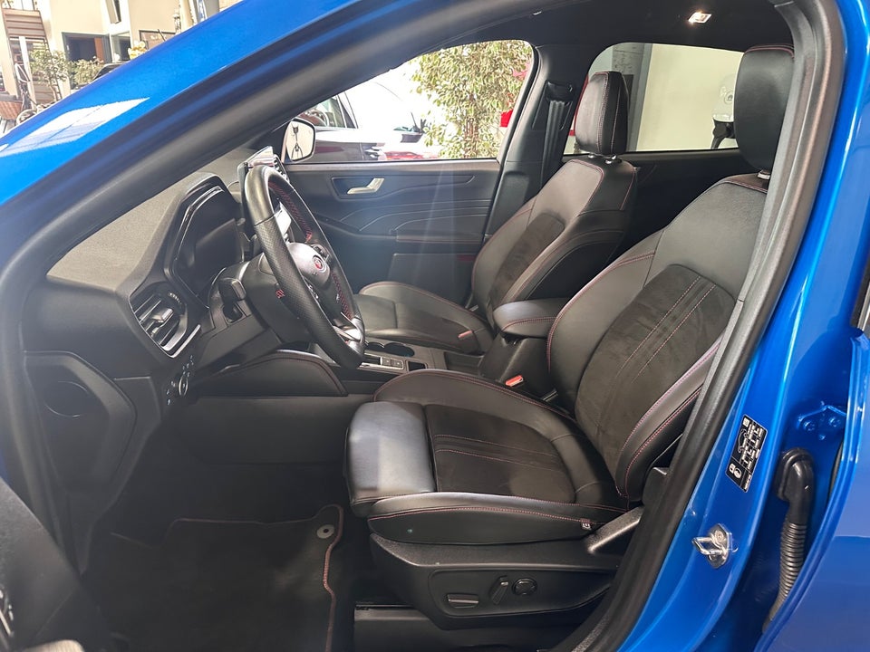 Ford Kuga 2,5 PHEV ST-Line X CVT 5d
