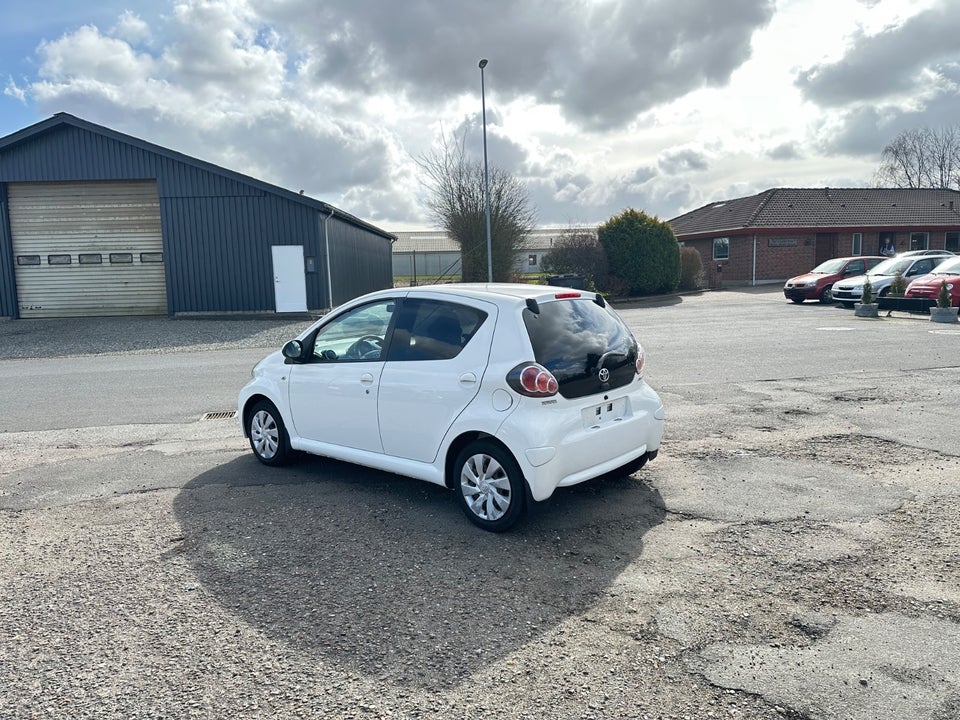 Toyota Aygo 1,0 VVT-i T2 Air 5d