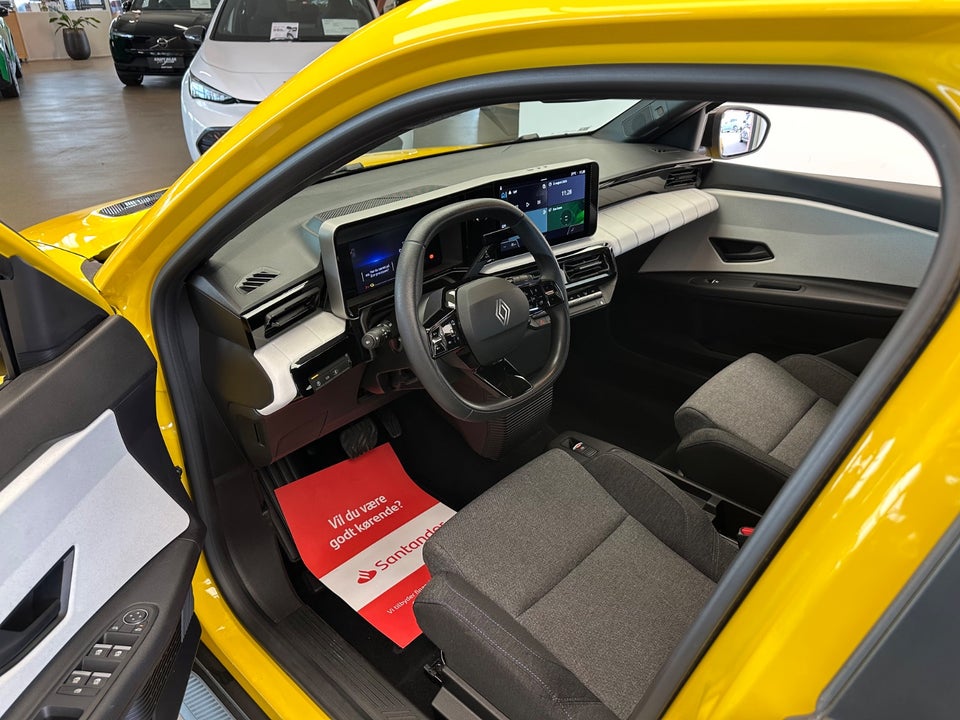 Renault 5 E-Tech 52 Techno 5d