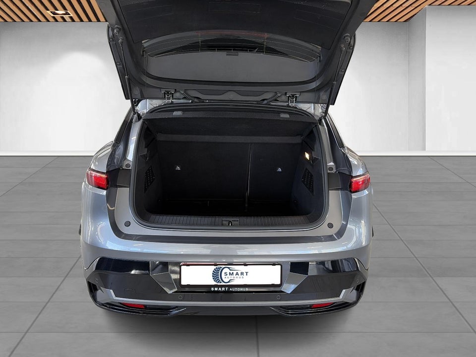 Renault Megane E-Tech 60 Iconic 5d